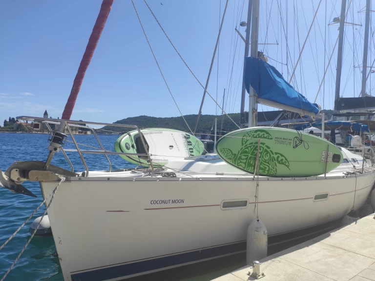 Uthyrning Segelbåt  Bénéteau med en båtlicens 