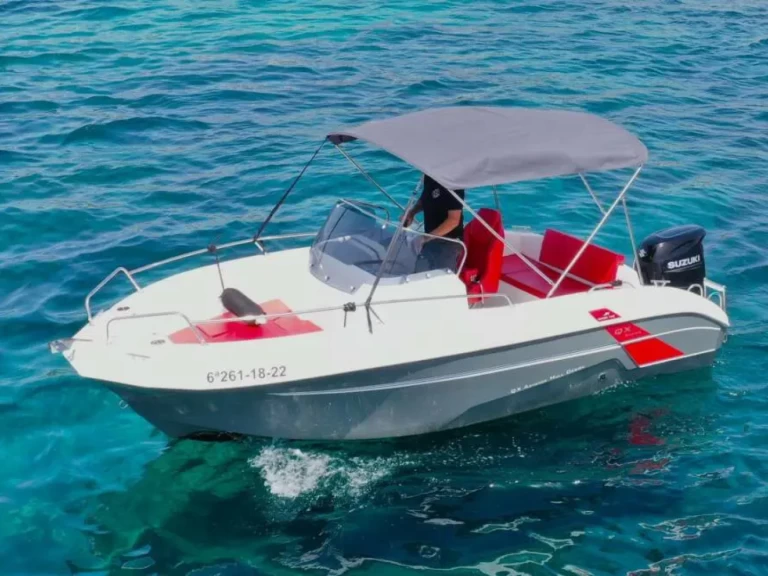 Uthyrning Motorbåt  Marine Time med en båtlicens 