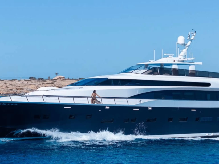 Uthyrning Lyx yacht i Ibiza Town - Custom Royal Yacht 150