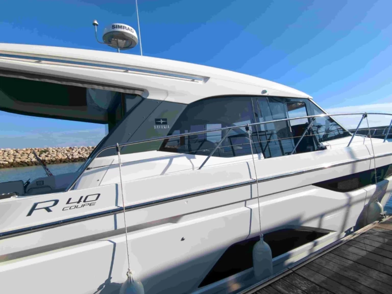 Båtuthyrning Bavaria R40 Coupe i Cádiz på Samboat 