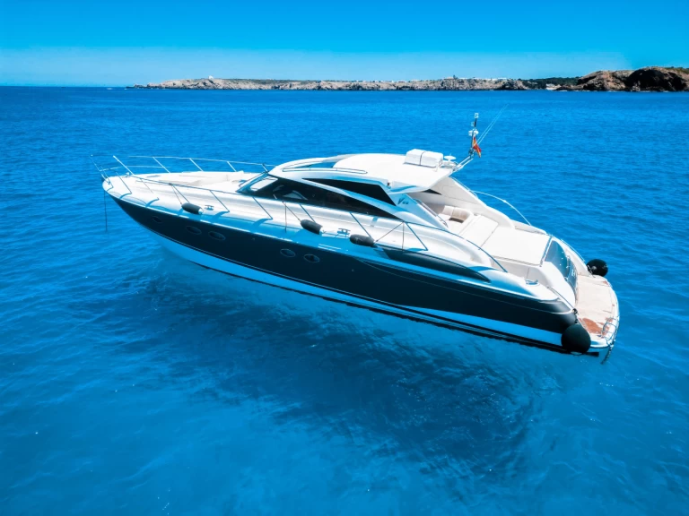 Hyra Lyx yacht med eller utan skeppare Princess Mahon 