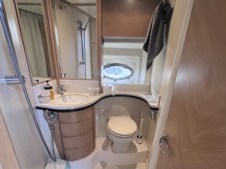 Uthyrning Puerto Banús - Astondoa Astondoa 44 Fly av Samboat 