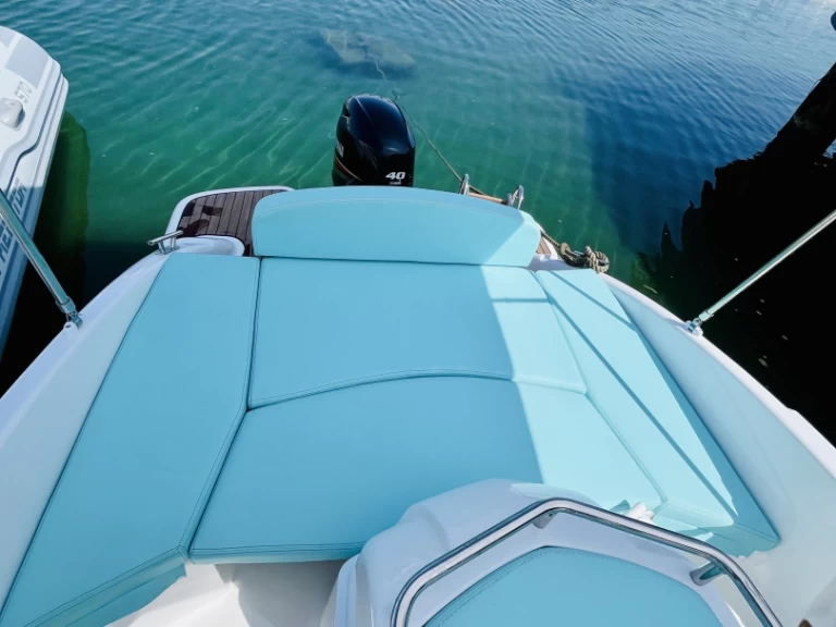 Hyra Motorbåt  med eller utan skeppare Romar Isola d'Ischia 