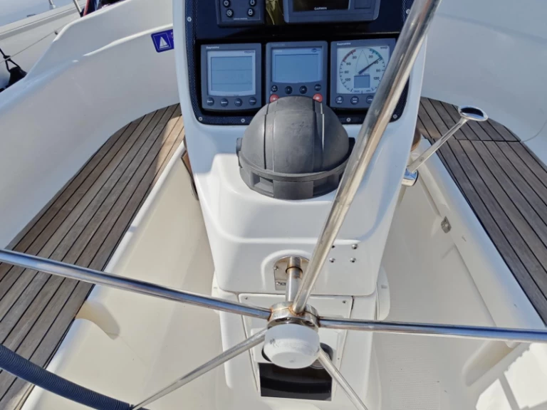 Yacht charter Punat billig Bavaria 30 Cruiser