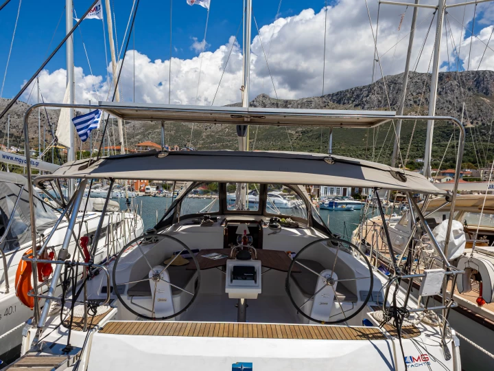 Yacht charter Palairos billig Cruiser 46