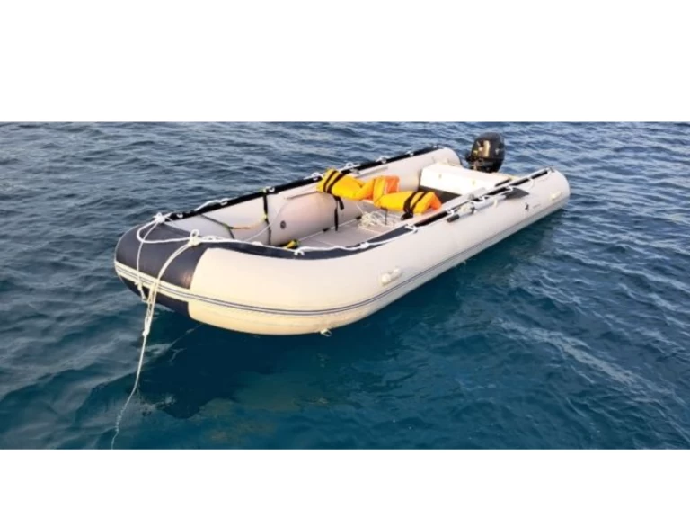 Båtuthyrning Aqua-Marina Deluxe 350 i La Ciotat på Samboat 