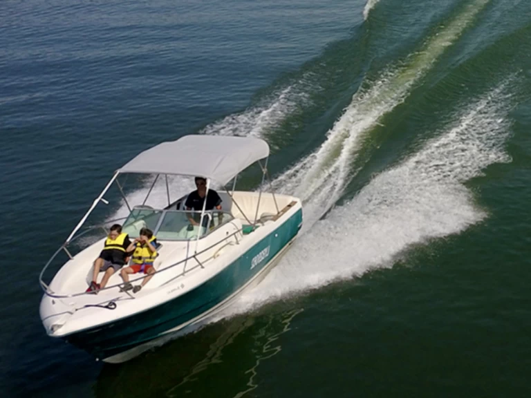 Motorbåt  för uthyrning Larmor-Plage till det bästa priset 