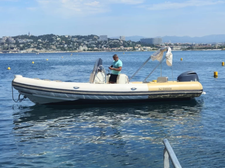 RIB för uthyrning Marseille till det bästa priset 
