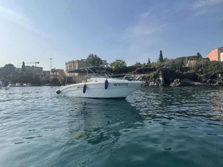 Motorbåt  för uthyrning Catania till det bästa priset 