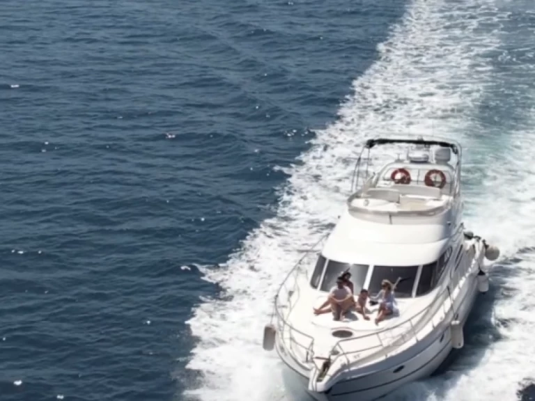 Motorbåt  för uthyrning Himarë till det bästa priset 