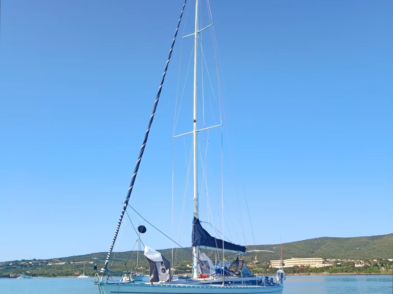 Båtuthyrning Comar Comet 420 i Arbatax på Samboat 