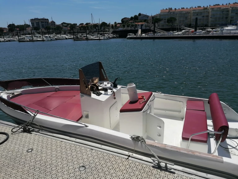 Yacht charter Lège-Cap-Ferret billig Cap Camarat 675