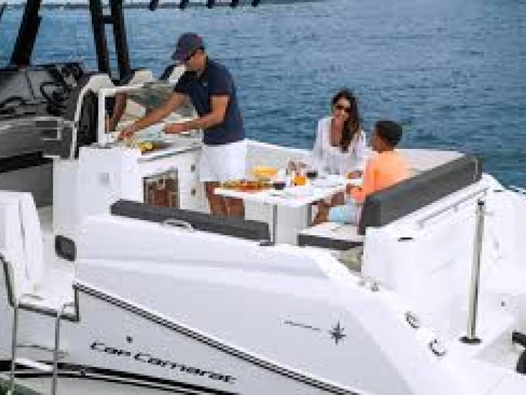 Uthyrning Lyx yacht i Antibes - Jeanneau cap camarat 10.5 CC