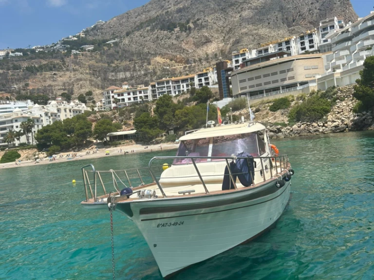 Yacht charter Altea billig Sorrento 32 Semi Cabinato