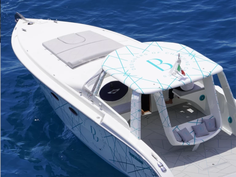 Uthyrning Amalfikusten - Tornado Tornado 38 Flush Deck av Samboat 