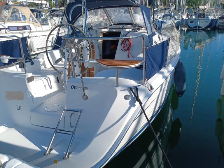 Hyr en Hunter Hunter 27 Legend La Rochelle 