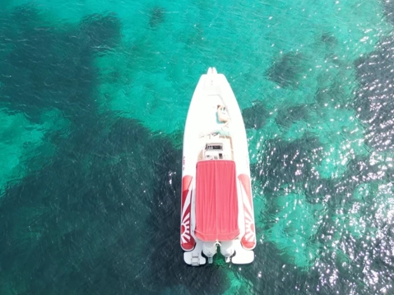 RIB för uthyrning Porto Cervo till det bästa priset 
