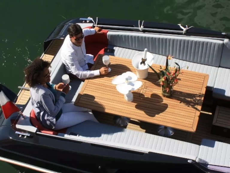 Uthyrning Motorbåt  Tullio Abatte med en båtlicens 