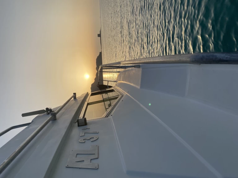 Hyr en Azimut Azimut 37 Fly Stintino 