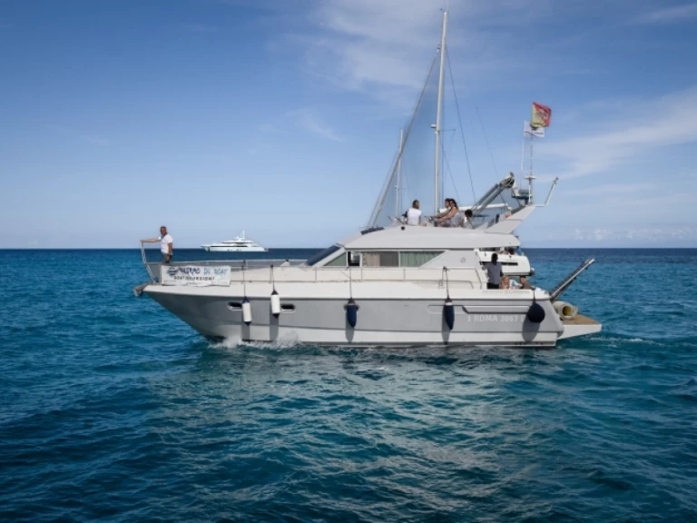 Yacht charter La Cala (porto Palermo) billig Mochi Craft 42 Fly