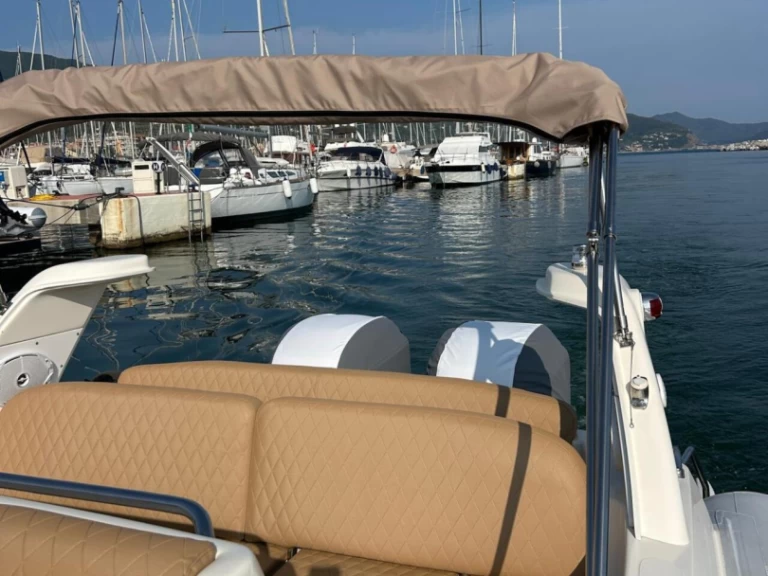 Yacht charter Rapallo billig Portofino 28