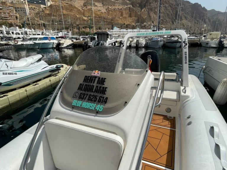 Rib boat 580 charter bareboat eller skeppad i Carboneras
