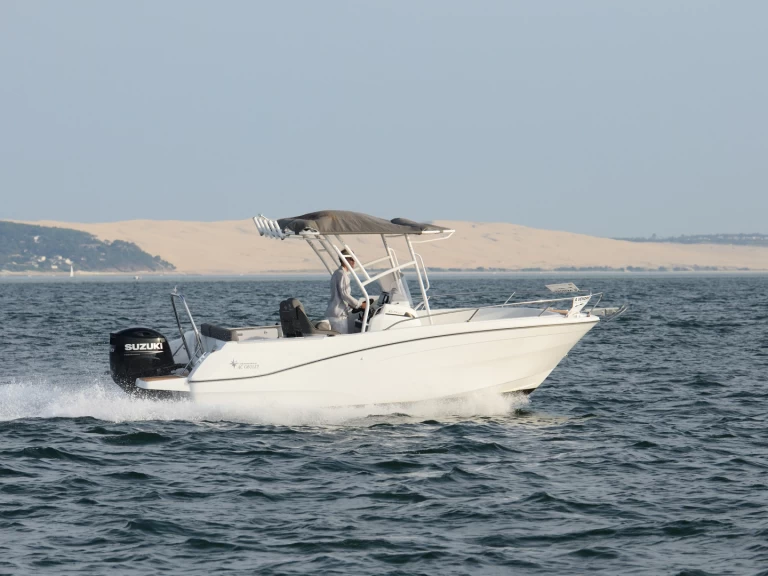 Yacht charter Arcachon billig Cap Camarat 6.5 CC Serie 3