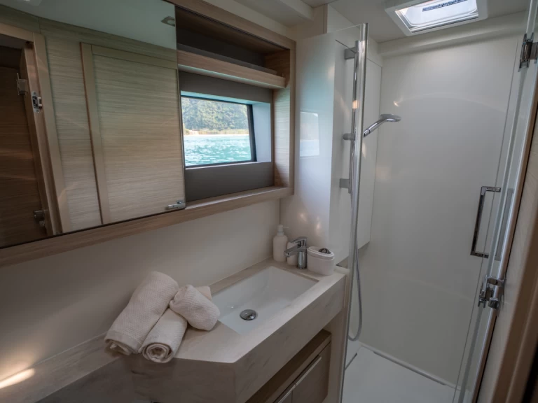 Katamaran  för uthyrning Olbia till det bästa priset 