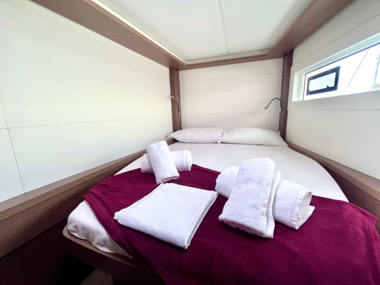 Katamaran  för uthyrning Capo d'Orlando till det bästa priset 