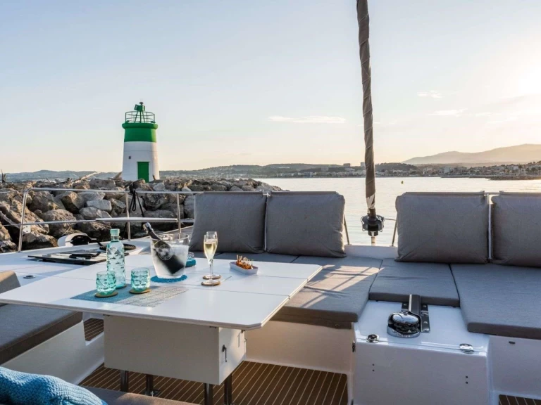 Hyr en Bali Kayachtic  Tortola 