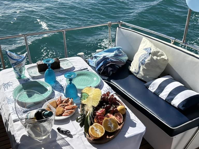 Motorbåt  för uthyrning Portimão till det bästa priset 