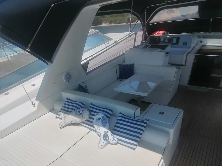 American-Marine Texano charter bareboat eller skeppad i Porto Rotondo
