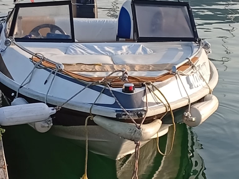 Uthyrning Motorbåt  hellas pegasus + selva xrs 40 HP med en båtlicens 