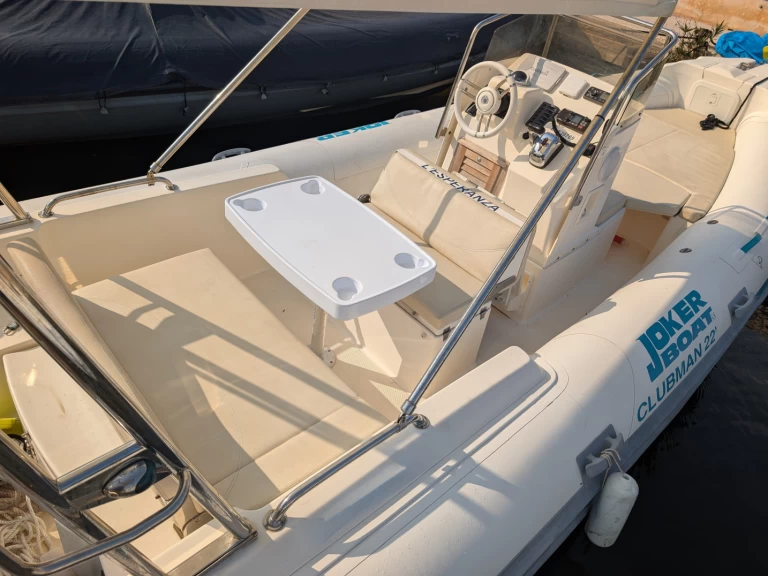 Uthyrning Hyeres - Joker Boat Clubman 22 av Samboat 