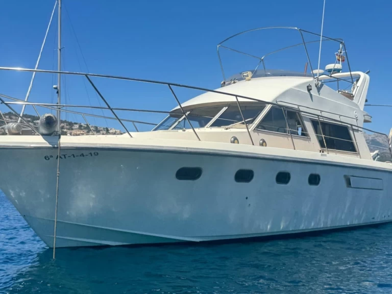 Motorbåt  för uthyrning Barcelona till det bästa priset 