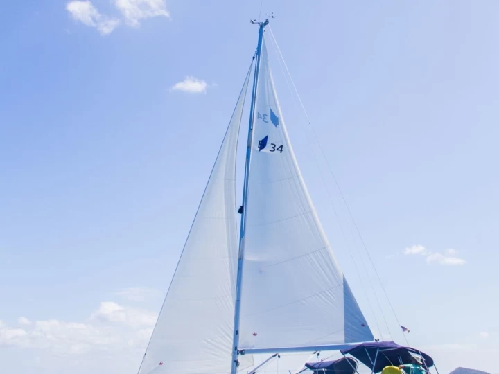 Uthyrning Segelbåt  i Road Town - Bavaria Bavaria 34