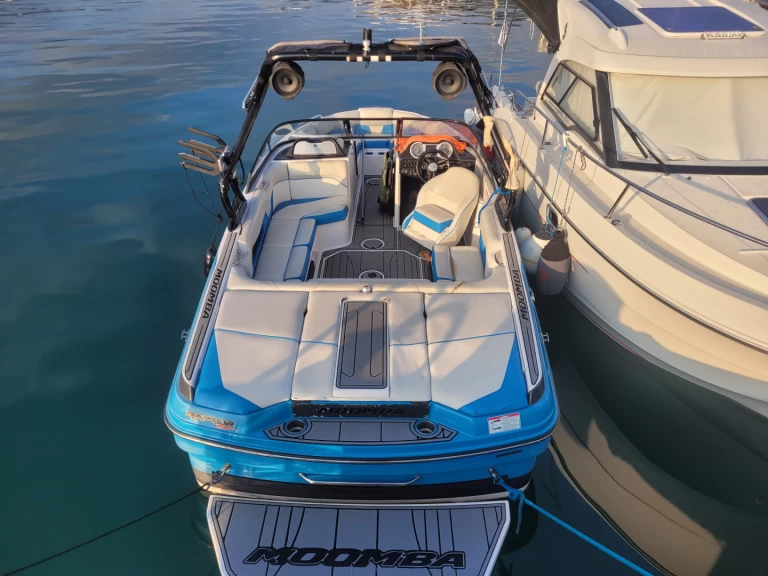 Båtuthyrning Moomba Mondo i Cannes på Samboat 