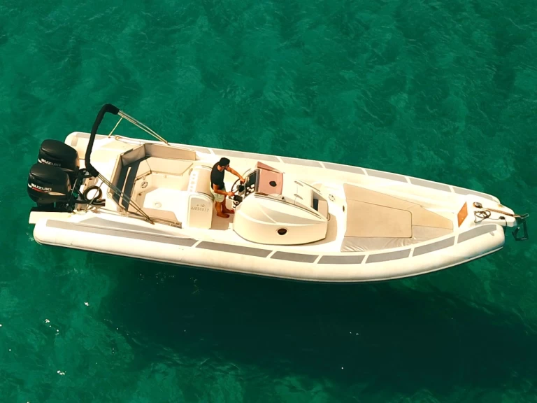 Yacht charter La Ciotat billig Sport S.900