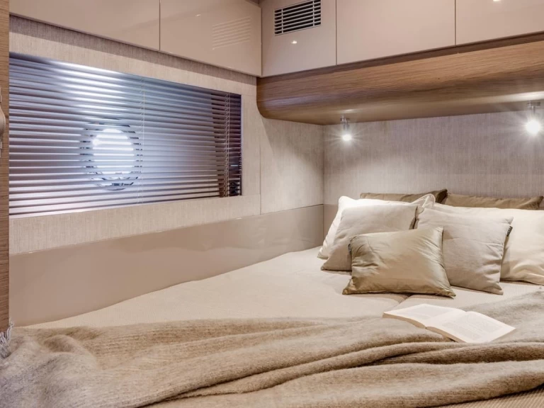 Yacht charter Marine de Sant'Ambrogio billig GRAN TURISMO 50 HT