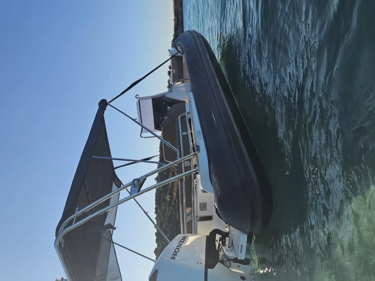 RIB för uthyrning Saint-Florent till det bästa priset 