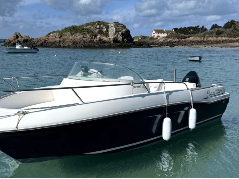 Motorbåt  för uthyrning Lézardrieux till det bästa priset 
