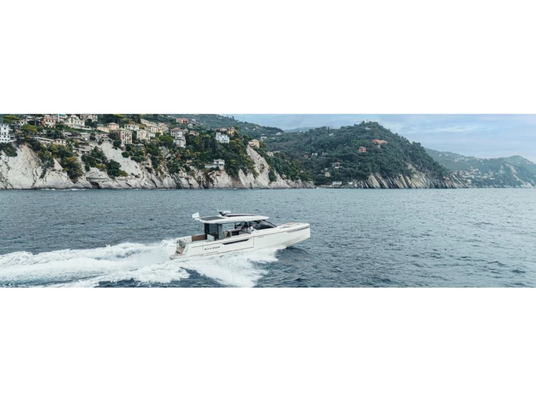 Yacht charter Salamína billig Saxdor 400 GTO