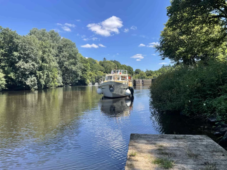 Hyr en Pedro 1020 Saint-Nicolas des Eaux 