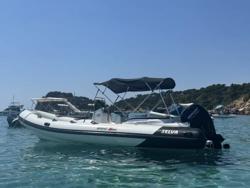 Yacht charter Hyeres billig Selva 650 Family