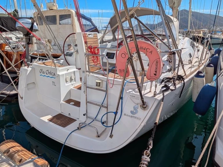 Hyr en Bénéteau Oceanis 40 Puerto Altea 