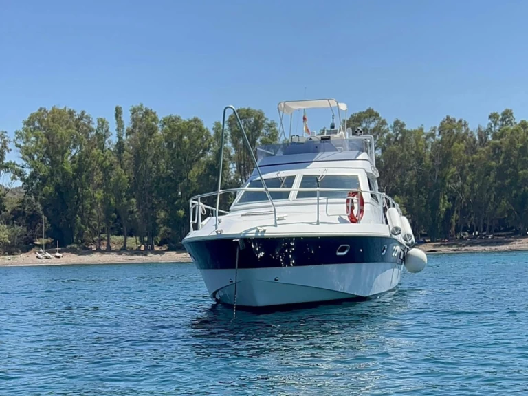 Uthyrning Catania - Comar Clanship 42 FB av Samboat 