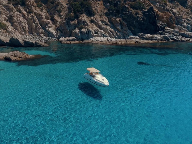 Yacht charter Villasimius billig Airon 325