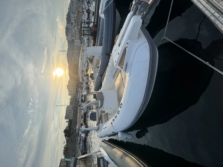 RIB för uthyrning Ajaccio till det bästa priset 