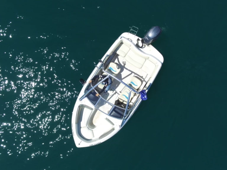 Båtuthyrning Four Winns Horizon 180 i Saint-Jorioz på Samboat 