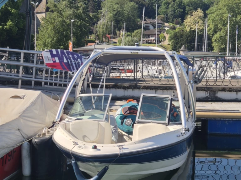 Motorbåt  för uthyrning Thonon-les-Bains till det bästa priset 